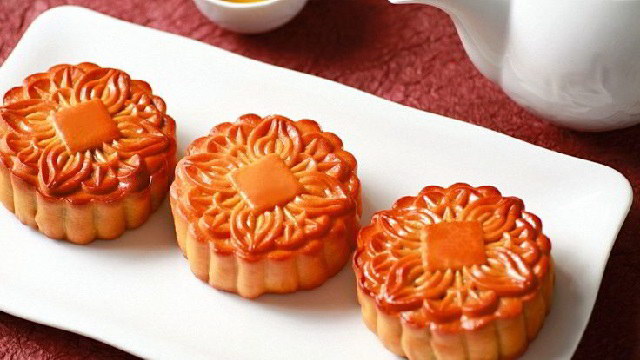 Ai không nên ăn bánh Trung thu ?