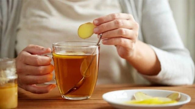 Bệnh đau dạ dày có thể gây ra chứng đau lưng