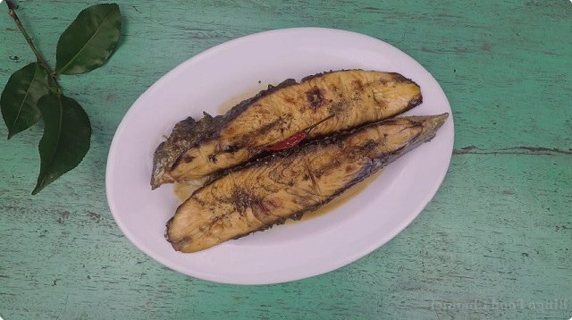 Cá thu kho nước chè