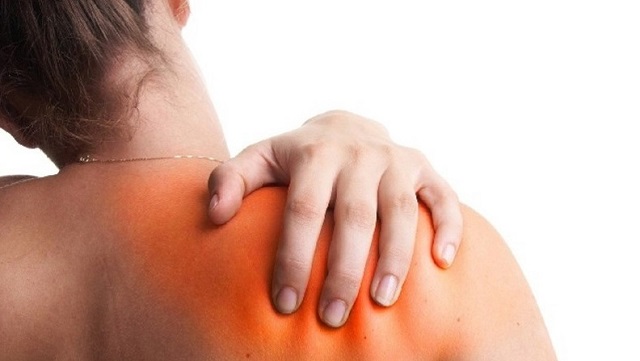 Các thể viêm quanh khớp vai và triệu chứng đi kèm