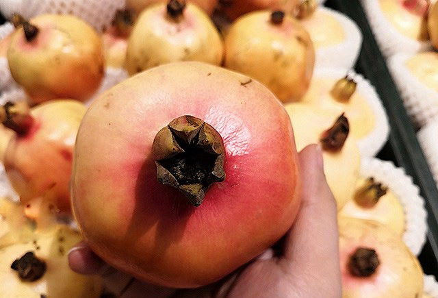 6 mẹo giúp bạn chọn mua quả lựu ngon - đỏ - ngọt