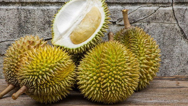 Cách chọn sầu riêng chuẩn ngon, chín tự nhiên, không thuốc