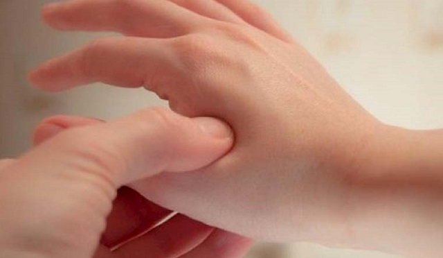 Cách massage giúp thải độc