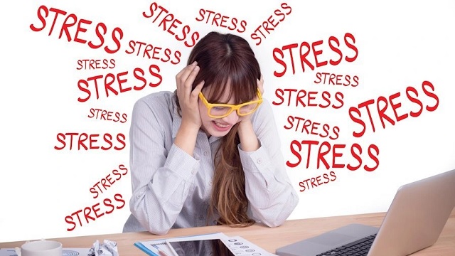 Cải thiện tình trạng đau đầu khi căng thẳng stress kéo dài