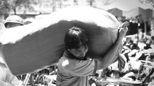 Chứng đau đầu sau gáy