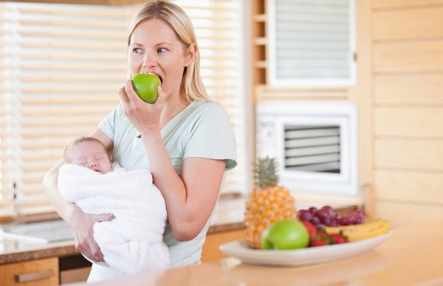 Dinh dưỡng cho mẹ sau sinh mổ