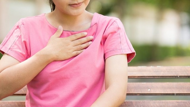 Một số mẹo giúp ngừng tình trạng ợ chua vào ban đêm