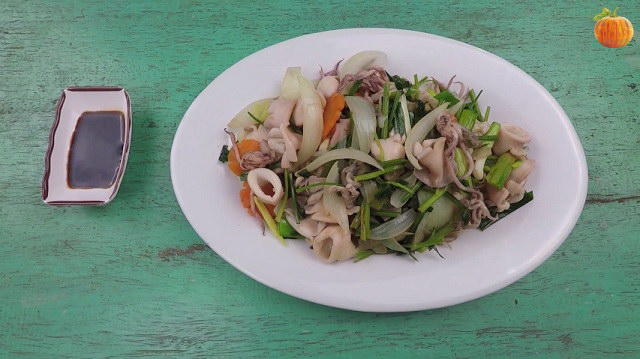 Mực tươi xào thập cẩm