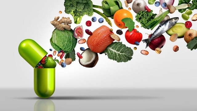 Người tiêm vắc xin COVID-19 nên ăn gì ?