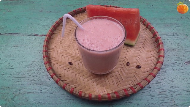 Sinh tố dưa hấu sữa tươi