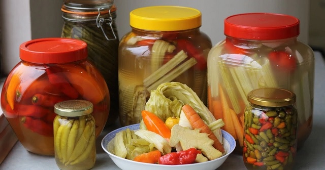 Sử dụng thực phẩm lành mạnh để cải thiện tâm trạng