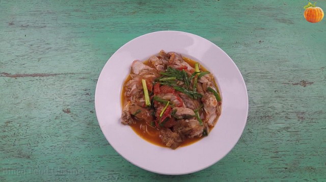 Thịt thỏ rán sốt chua ngọt
