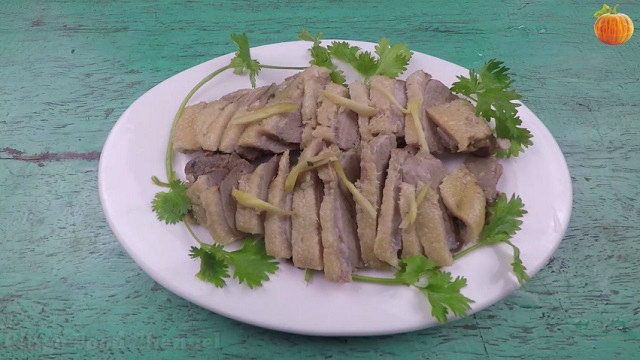 Thịt vịt hấp gừng