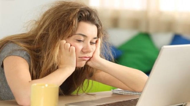 Thực phẩm giúp giảm mụn đầu đen hiệu quả từ bên trong