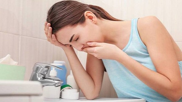 Tìm hiểu nguyên nhân gây ra chứng ợ chua