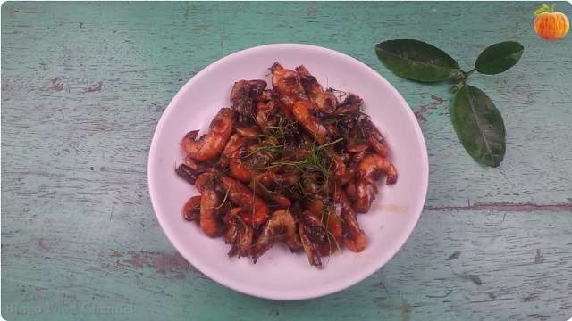 Tôm đồng rang lá chanh