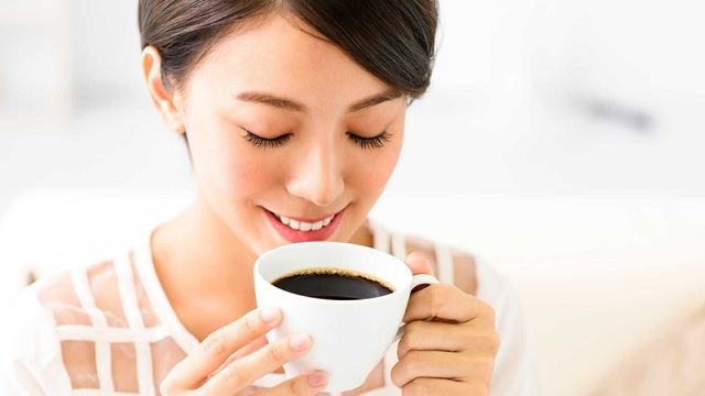 Uống cà phê có thể ảnh hưởng tới tim mạch