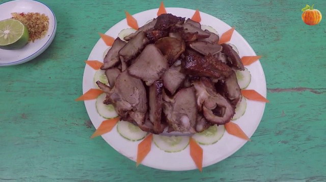 Lưỡi heo nướng muối ớt