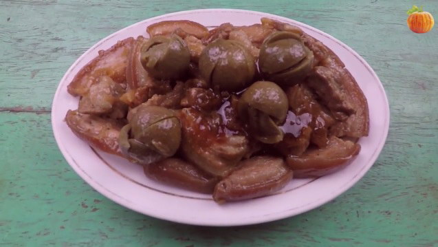 Thịt ba chỉ kho sấu