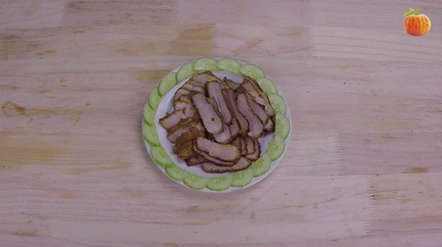 Thịt heo chiên ngũ vị hương