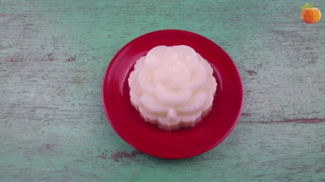 Bánh trung thu rau câu sữa nhân sầu riêng