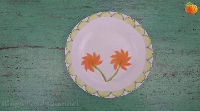 Trang trí viền đĩa (32) - Đóa hoa đôi